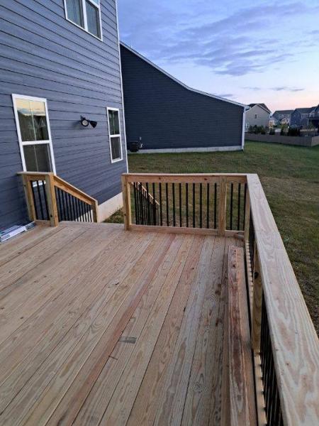 Outdoor Installations Fence & Decks