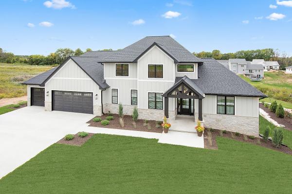 Bay Lakes Builders