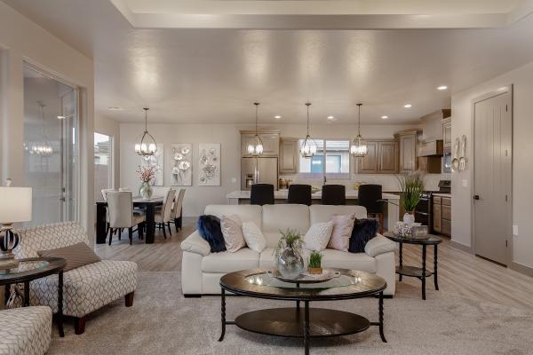 Remax Diamond Group Realty
