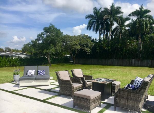 Hollywood Pavers Inc.