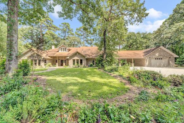 Dee Martin Realty Group: Re/Max Alight