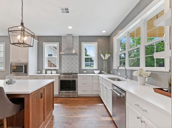 Sardonyx Flooring & Design