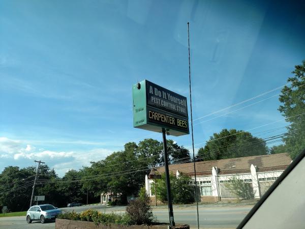 A Do It Yourself Pest Control Store