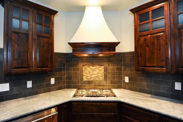 Toliy's Tile LLC