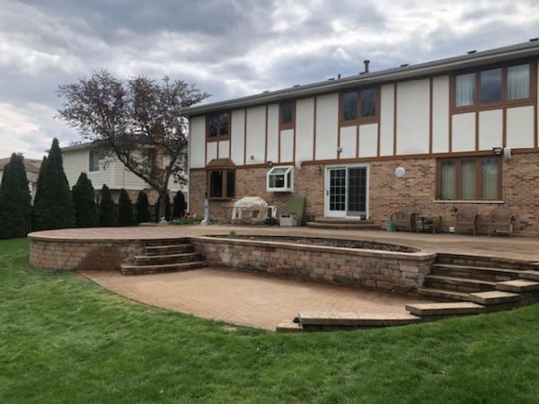 D & M Outdoor Living Spaces