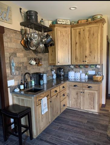 Classic Custom Cabinets