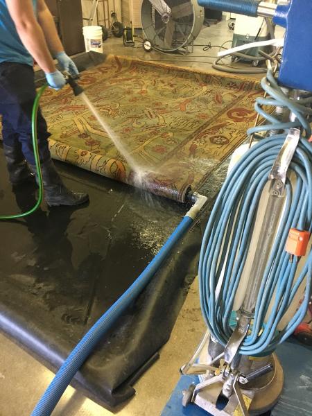 Henderson Fine Rugs & Restoration