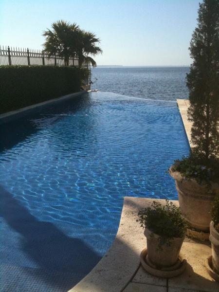 Master Craftsman Pools
