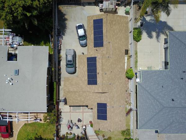 Firefly Energy LLC