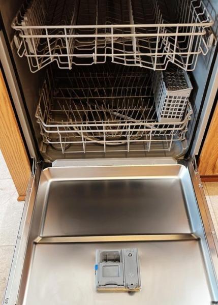 Deep Clean Home Cleaning LLC