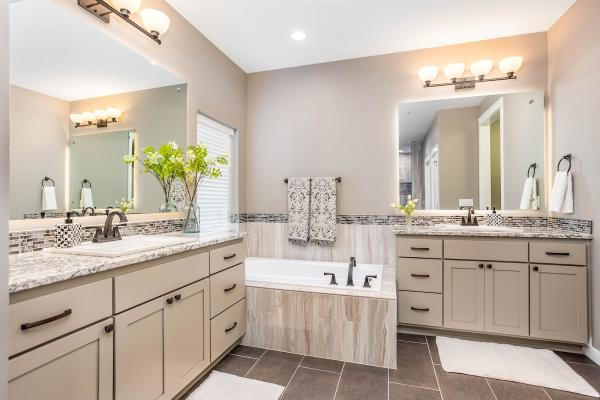 Titan Homes LLC