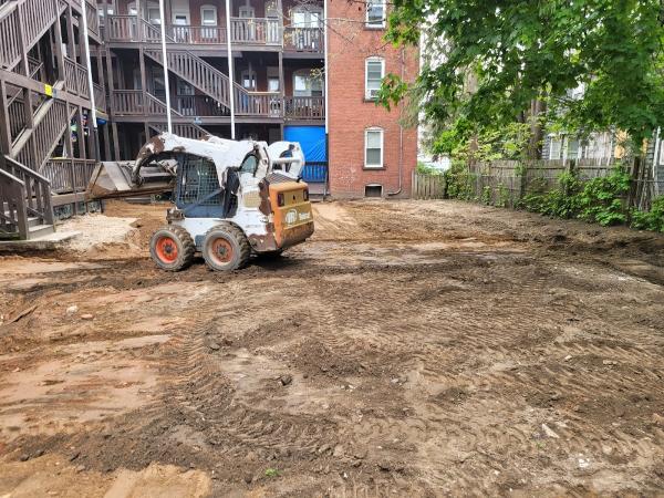CMJ Paving & Landscaping INC