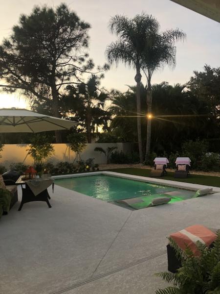 Alexander Custom Pools
