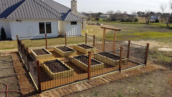 Focal Point Landscaping Inc