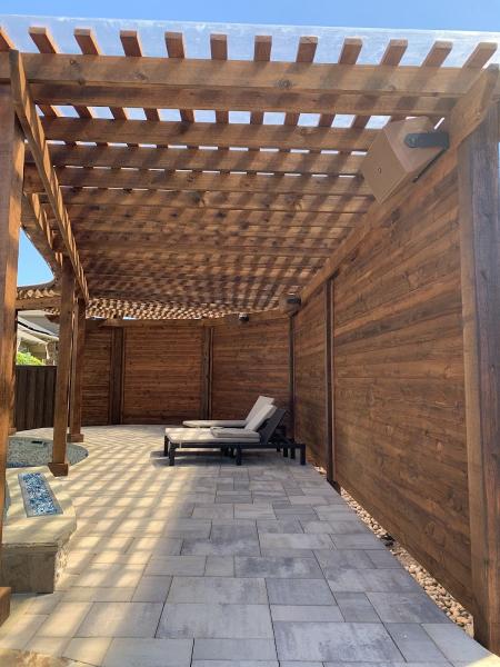 Estrada Fencing & Outdoor Living LLC