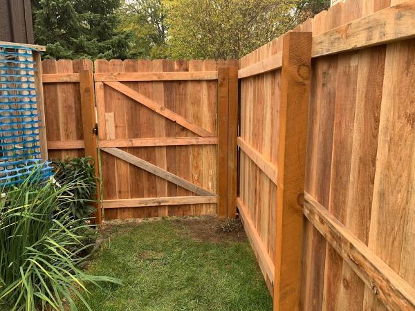 Superb Fencing Company