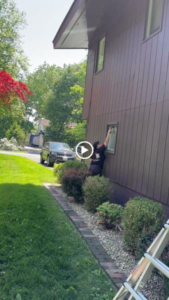 Aliberto Window & Gutter Cleaning LLC