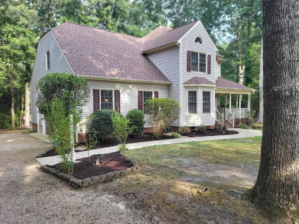 Cutting Edge Lawn Maintenance