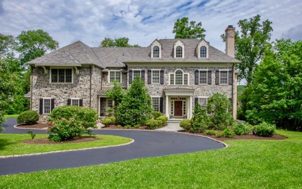 Crescent Real Estate Brokerage