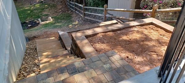 T Black Custom Hardscapes LLC