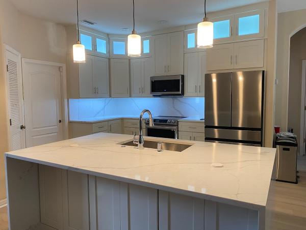 I-4 Kitchen and Bath