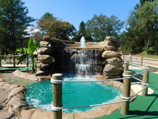 Harris Miniature Golf Courses