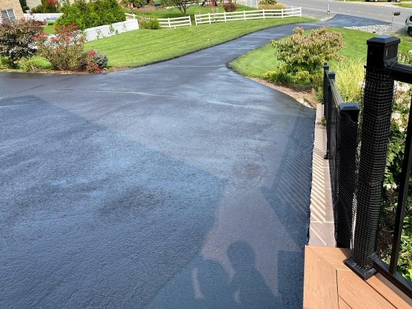 Superior Sealing & Maintenance Inc
