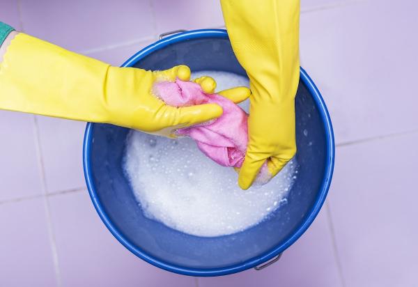 Two Witches & a Broom Cleaning Services