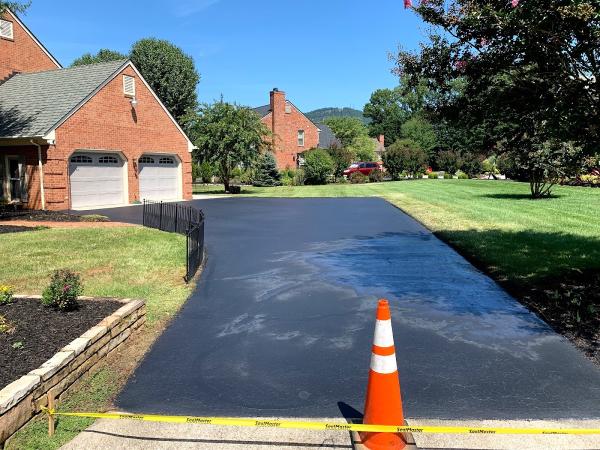 Galvan Landscapers Roanoke Va