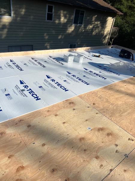 Gold Roofing LLC