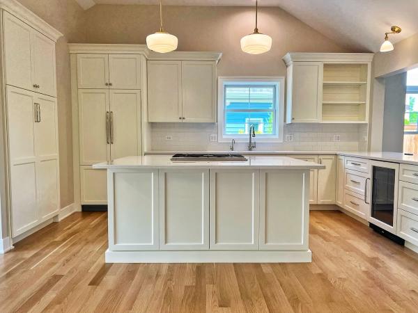 Mondlock Construction