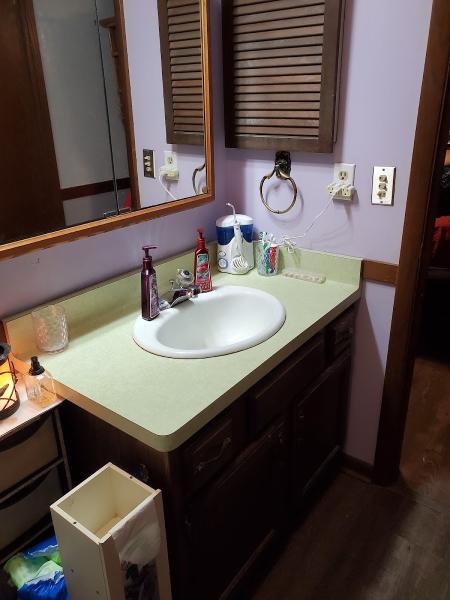Henson's Cleaning Service LLC