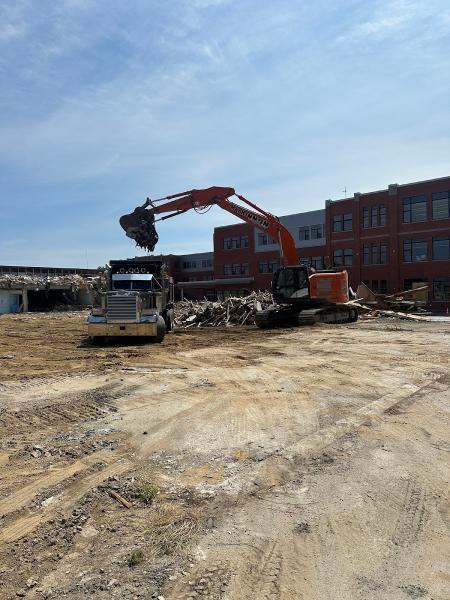 Mackinnon & Sons Excavating
