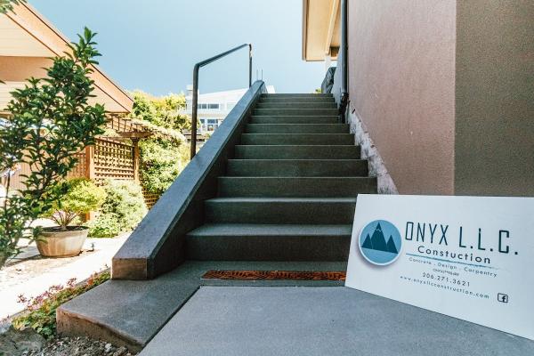Onyx LLC