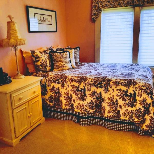 Top To Bottom Cleaning Services