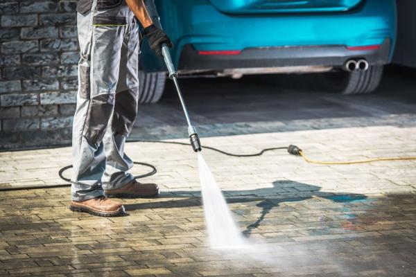 Mr. Clean Power Washing