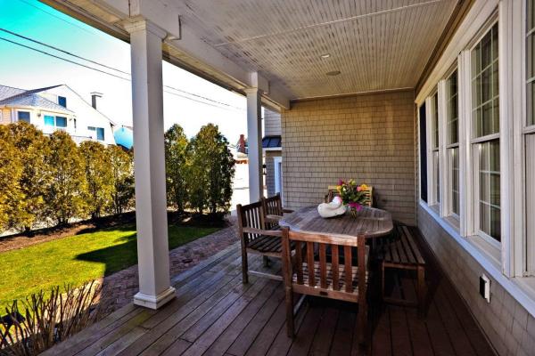 Halliday Leonard General Contractors