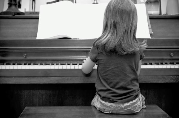 Safe and Sound Piano Movers