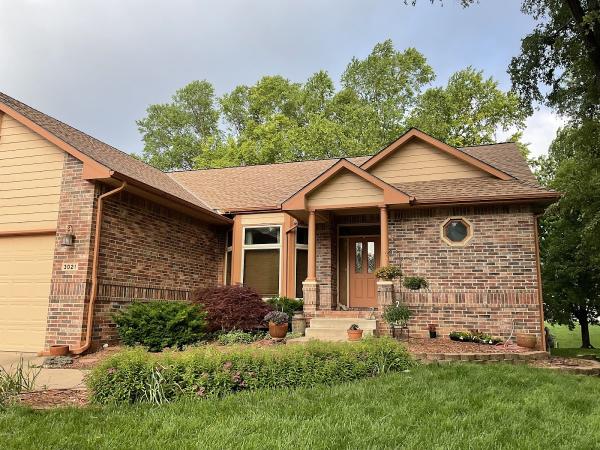 Rhoden Roofing LLC