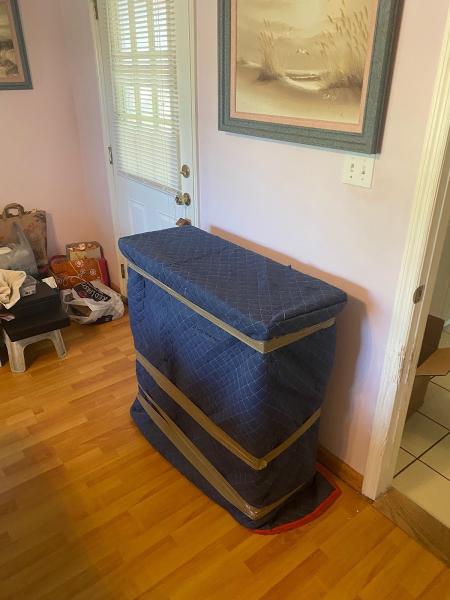 EZ Moving Services