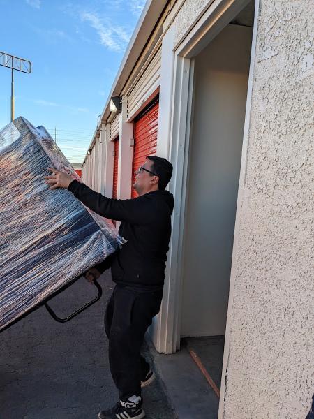 Monrovia Movers