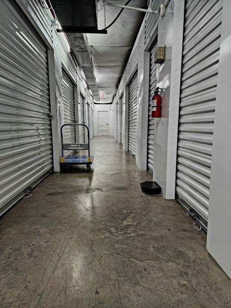 Advantage Self Storage