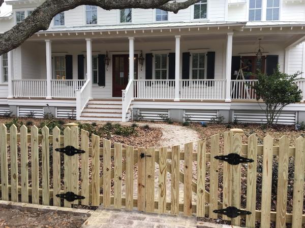 Charleston Fence LLC