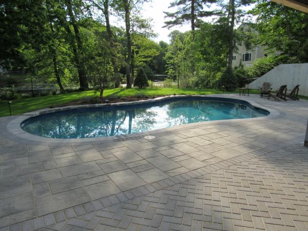 Mento Landscaping & Paving