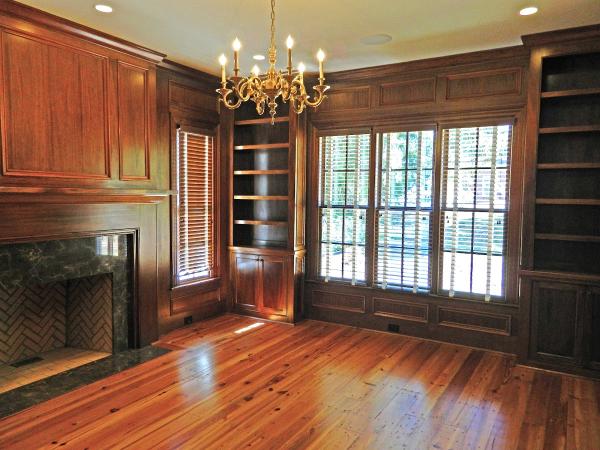 Woodmaster Custom Cabinets Inc.