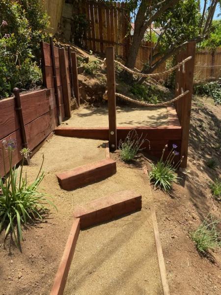 Palacios Landscaping LLC