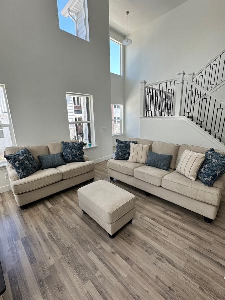 Loreana Real Estate