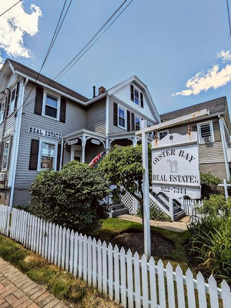 Oyster Bay Real Estate Co