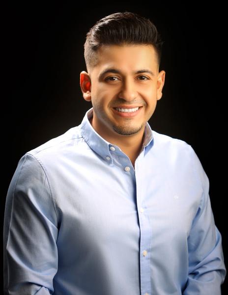 Aurelio Del Toro- Realtor