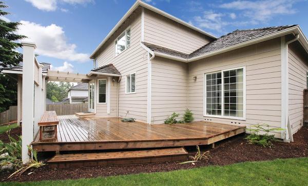 Roosa Fence & Deck